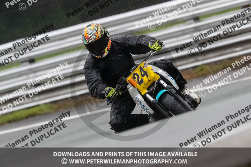 anglesey;brands hatch;cadwell park;croft;donington park;enduro digital images;event digital images;eventdigitalimages;mallory;no limits;oulton park;peter wileman photography;racing digital images;silverstone;snetterton;trackday digital images;trackday photos;vmcc banbury run;welsh 2 day enduro
